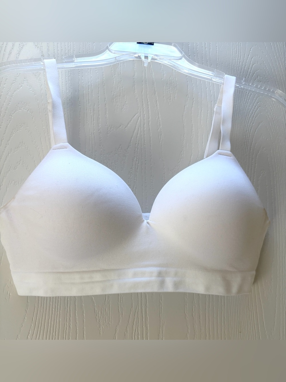 Shapermint Truekind Women's White Seamless Padded Bra - Comfy Everyday Support